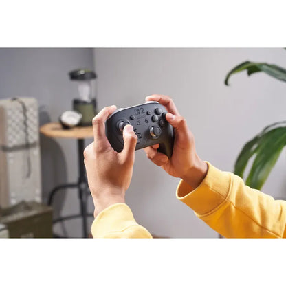 Nintendo Switch 2 – Pro Controller